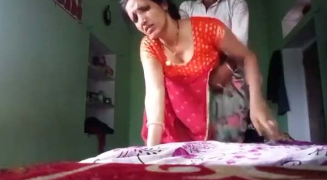 Marathi bhabhi ki doggy style chut chudai